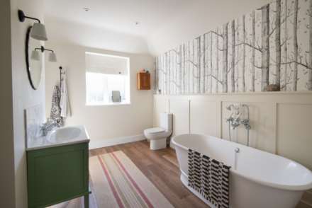 Kings Drive, Eastbourne, BN21 2YA, Image 8