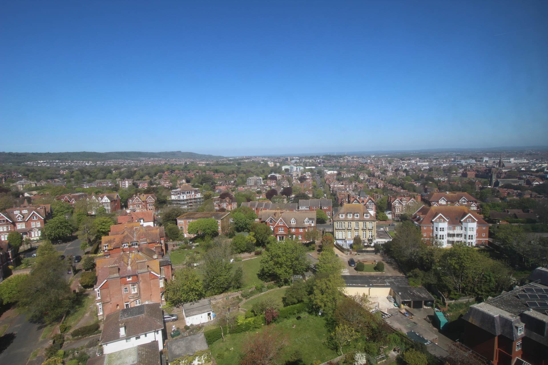 South Cliff Tower, Eastbourne, BN20 7JN, Image 17