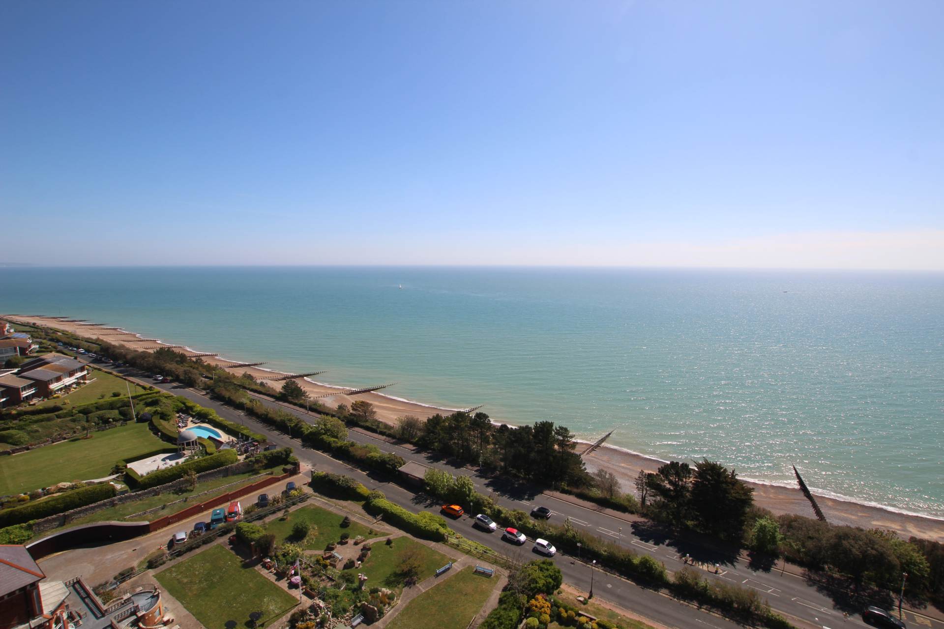 South Cliff Tower, Eastbourne, BN20 7JN, Image 18