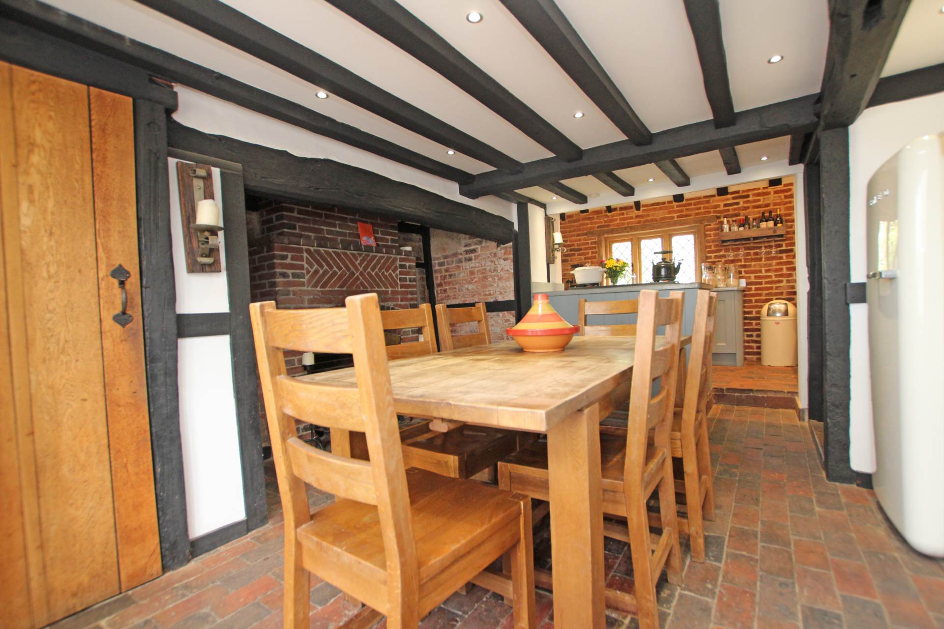 High Street, Pevensey, BN24 5LE, Image 14