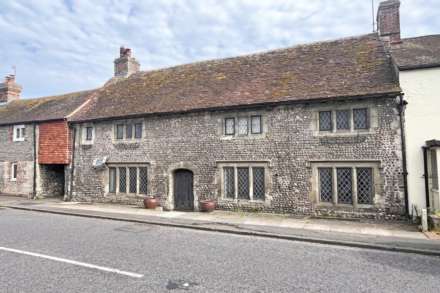 High Street, Pevensey, BN24 5LE