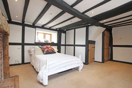 High Street, Pevensey, BN24 5LE, Image 16