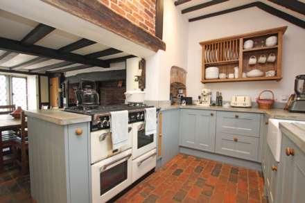 High Street, Pevensey, BN24 5LE, Image 3