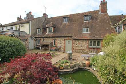 High Street, Pevensey, BN24 5LE, Image 6