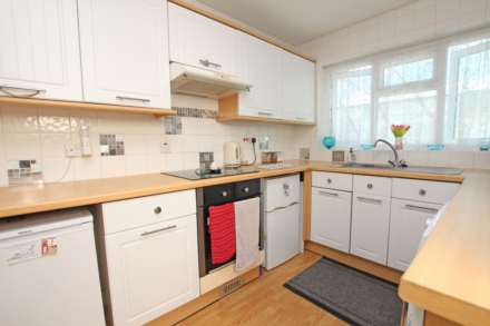 Rowan Avenue, Eastbourne, BN22 0RX, Image 15