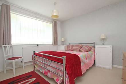 Rowan Avenue, Eastbourne, BN22 0RX, Image 8