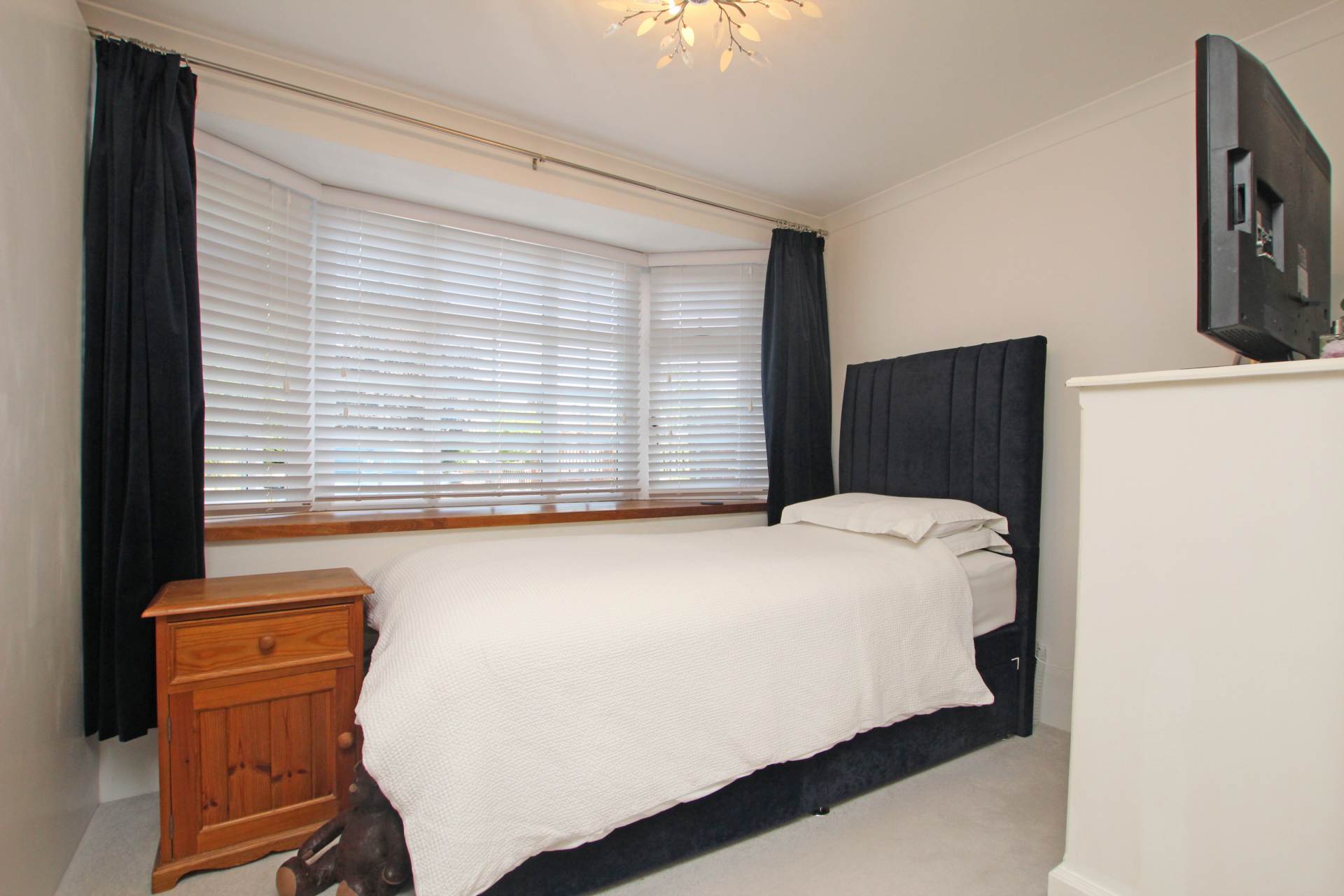 Kings Drive, Eastbourne, BN21 2YA, Image 20
