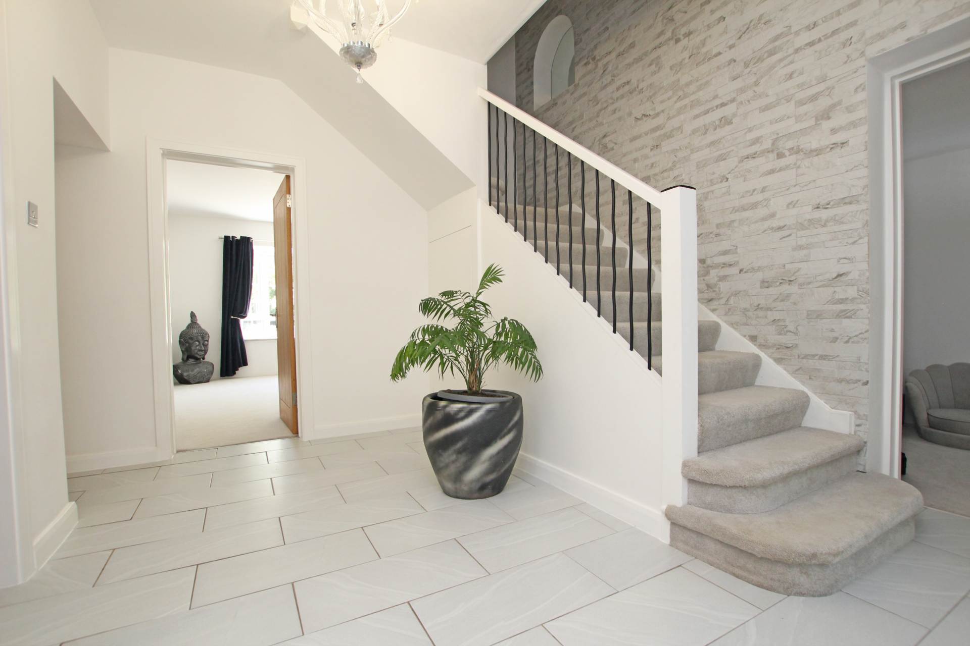 Kings Drive, Eastbourne, BN21 2YA, Image 9