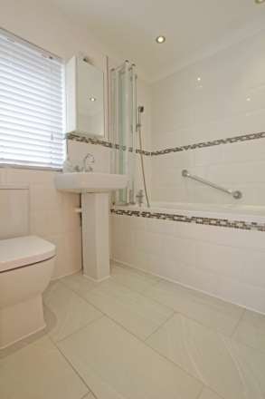 Kings Drive, Eastbourne, BN21 2YA, Image 10