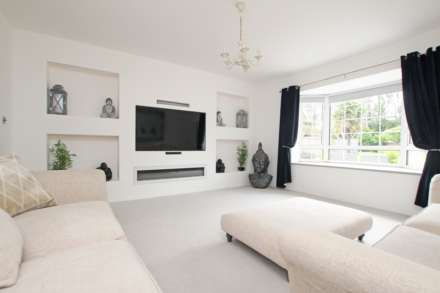 Kings Drive, Eastbourne, BN21 2YA, Image 2