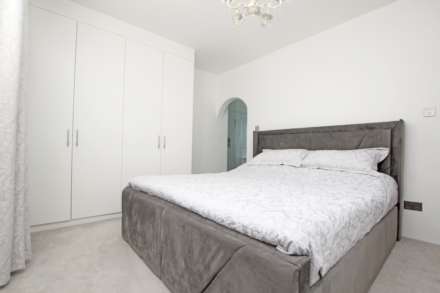 Kings Drive, Eastbourne, BN21 2YA, Image 30