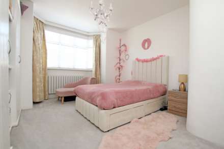 Kings Drive, Eastbourne, BN21 2YA, Image 8