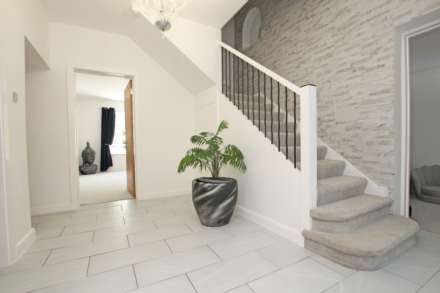 Kings Drive, Eastbourne, BN21 2YA, Image 9