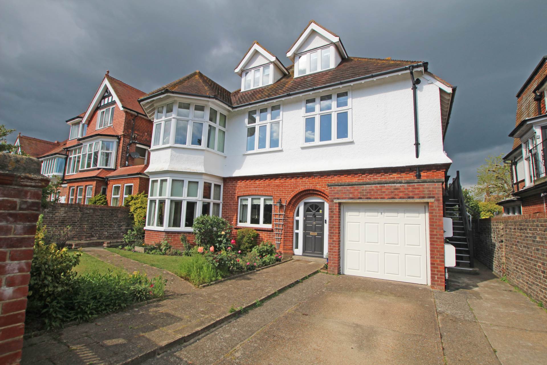 Saffrons Road, Eastbourne, BN21 1DU, Image 1