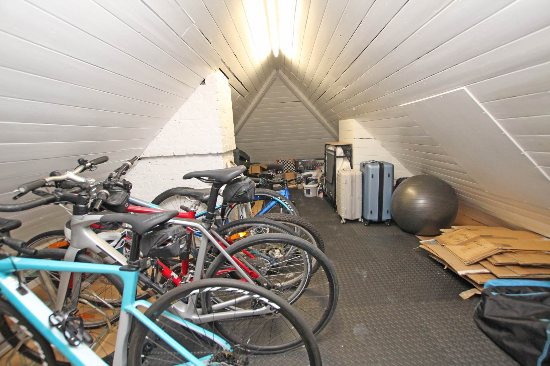 Saffrons Road, Eastbourne, BN21 1DU, Image 25