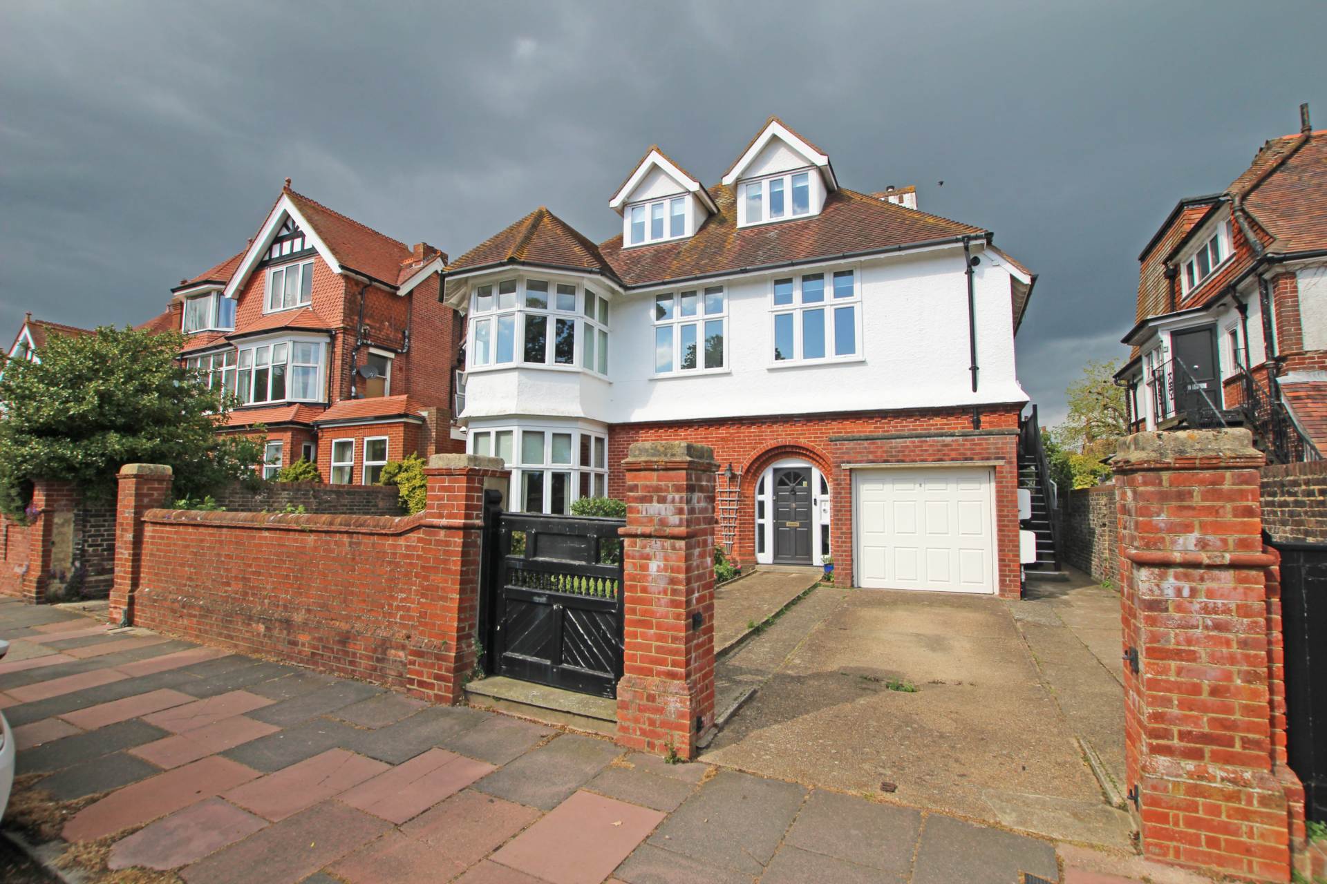 Saffrons Road, Eastbourne, BN21 1DU, Image 27