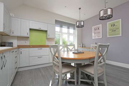 Saffrons Road, Eastbourne, BN21 1DU, Image 16