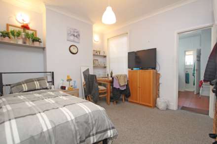 Winchcombe Road, Eastbourne, BN22 8DE, Image 12