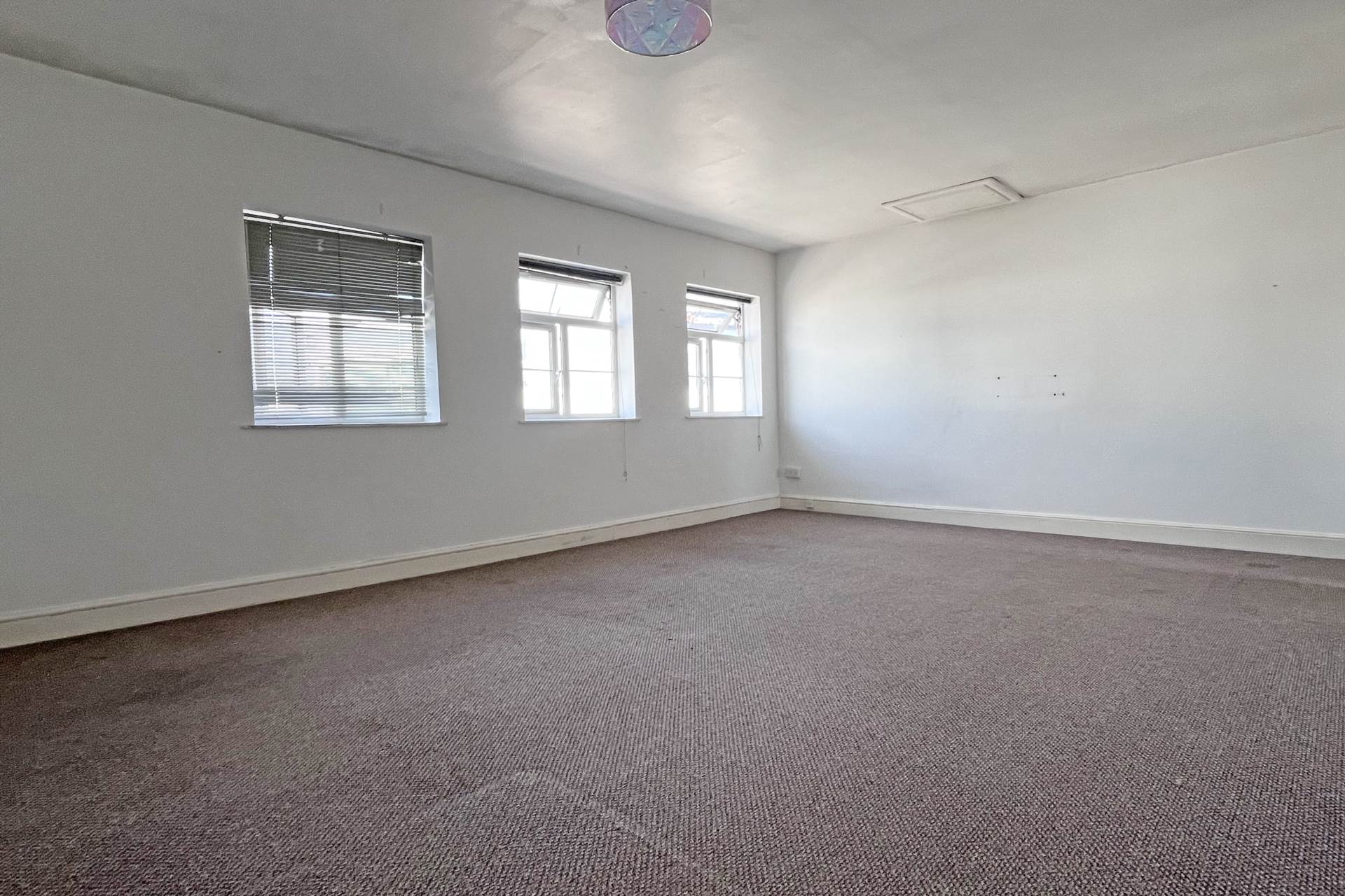 Terminus Road, Eastbourne, BN21 3LX, Image 11