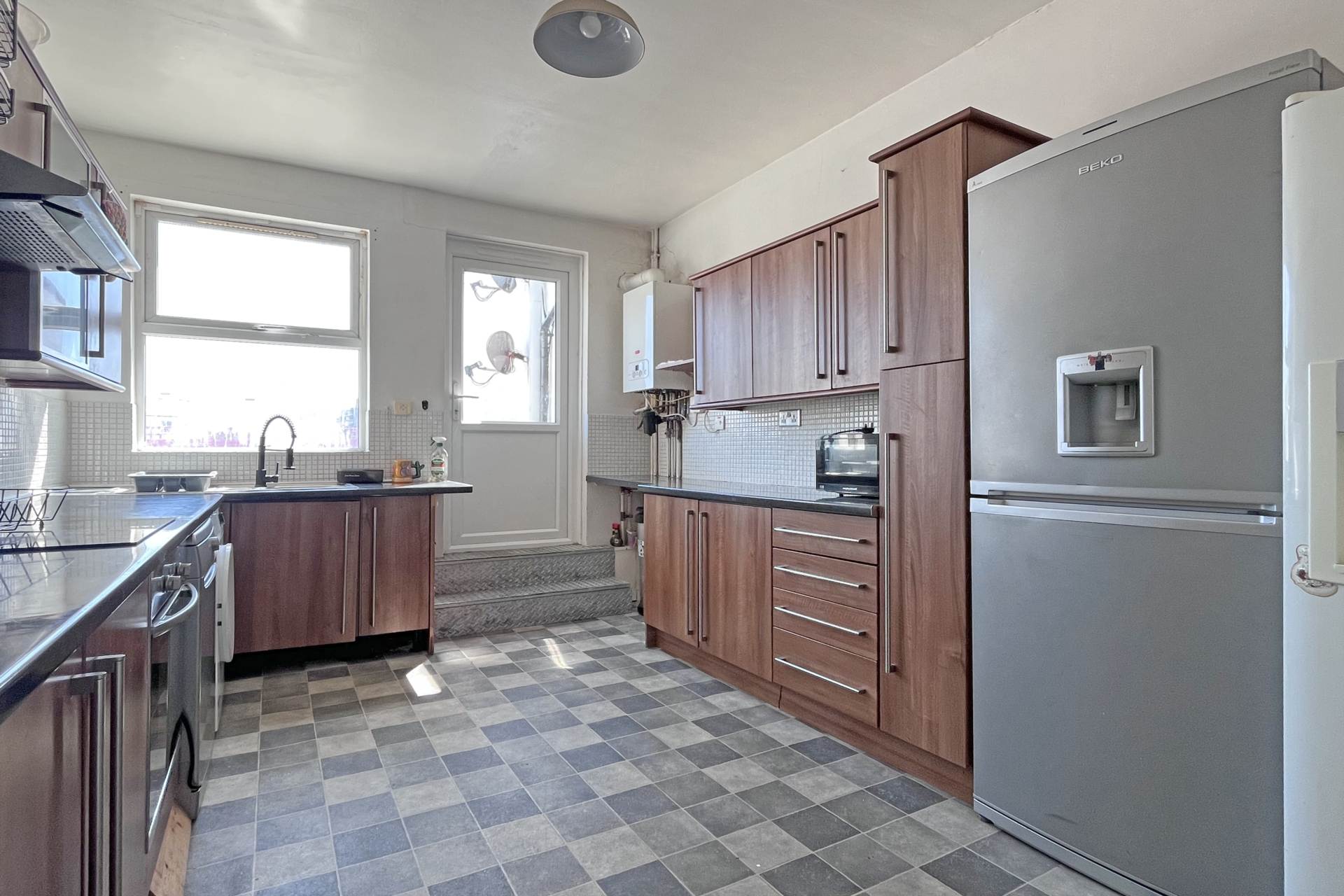 Terminus Road, Eastbourne, BN21 3LX, Image 3