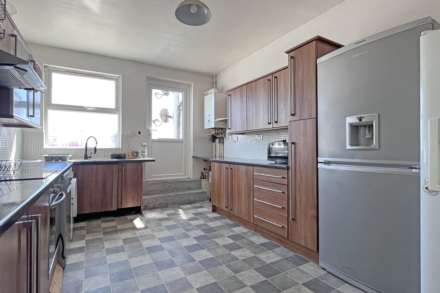 Terminus Road, Eastbourne, BN21 3LX, Image 3