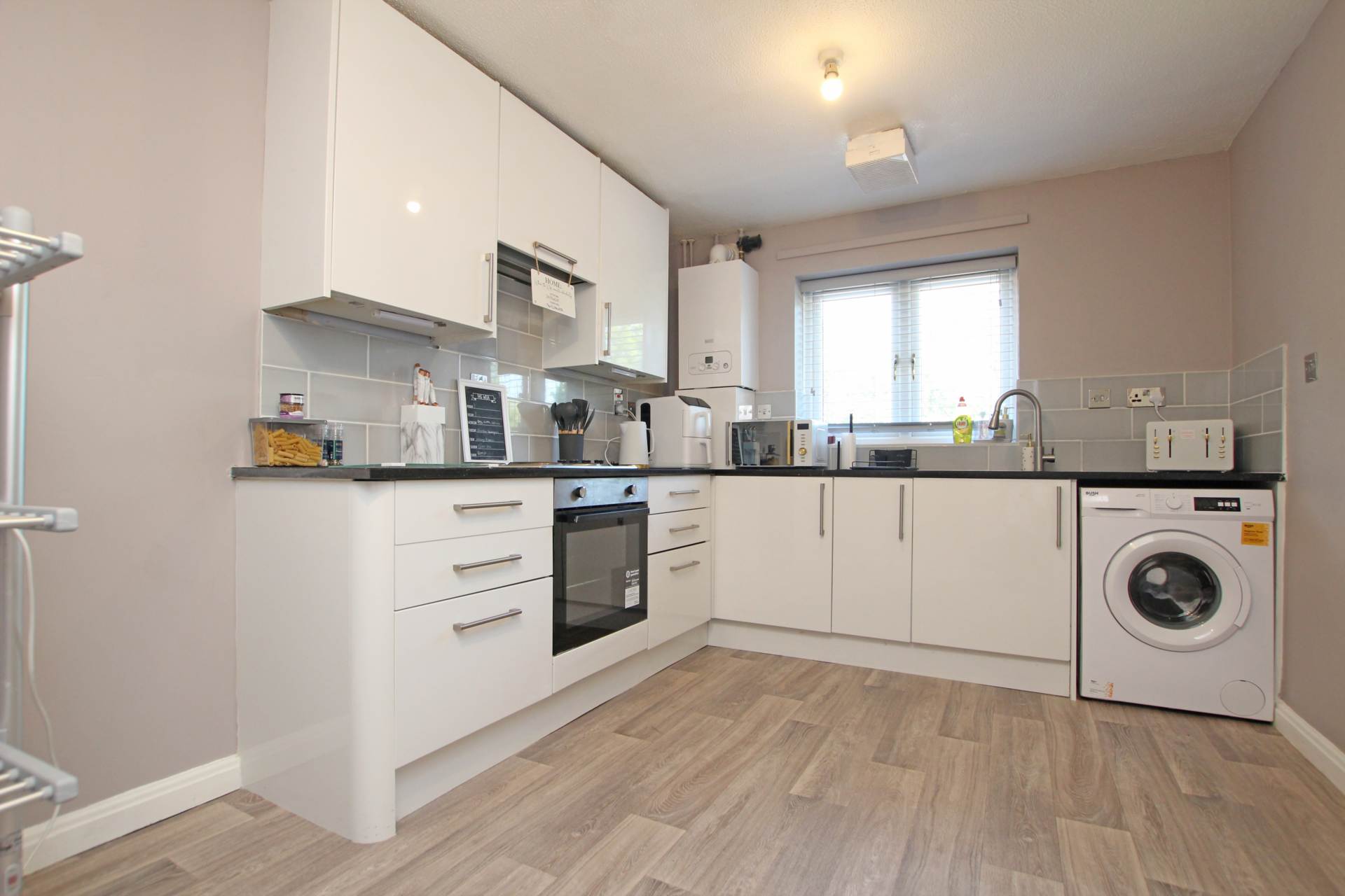 Brydges Close, Eastbourne, BN22 8QA, Image 3