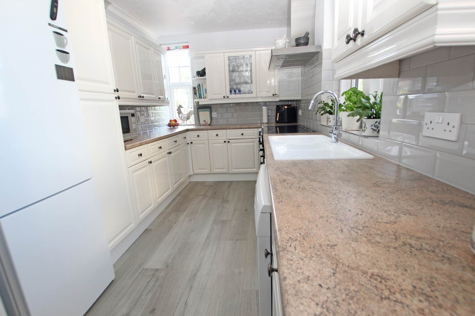 Edensor Road, Eastbourne, BN20 7XR, Image 7
