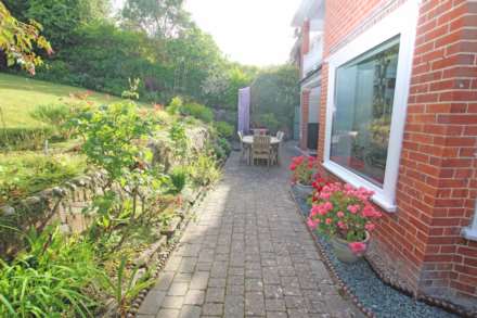 Edensor Road, Eastbourne, BN20 7XR, Image 17