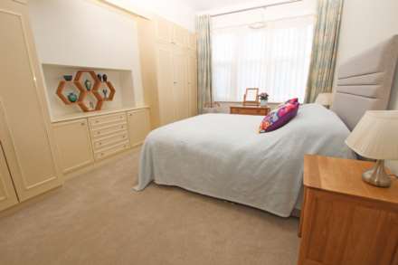 Edensor Road, Eastbourne, BN20 7XR, Image 6