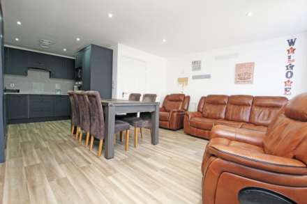 Groombridge Walk, Eastbourne, BN22 7FB, Image 13