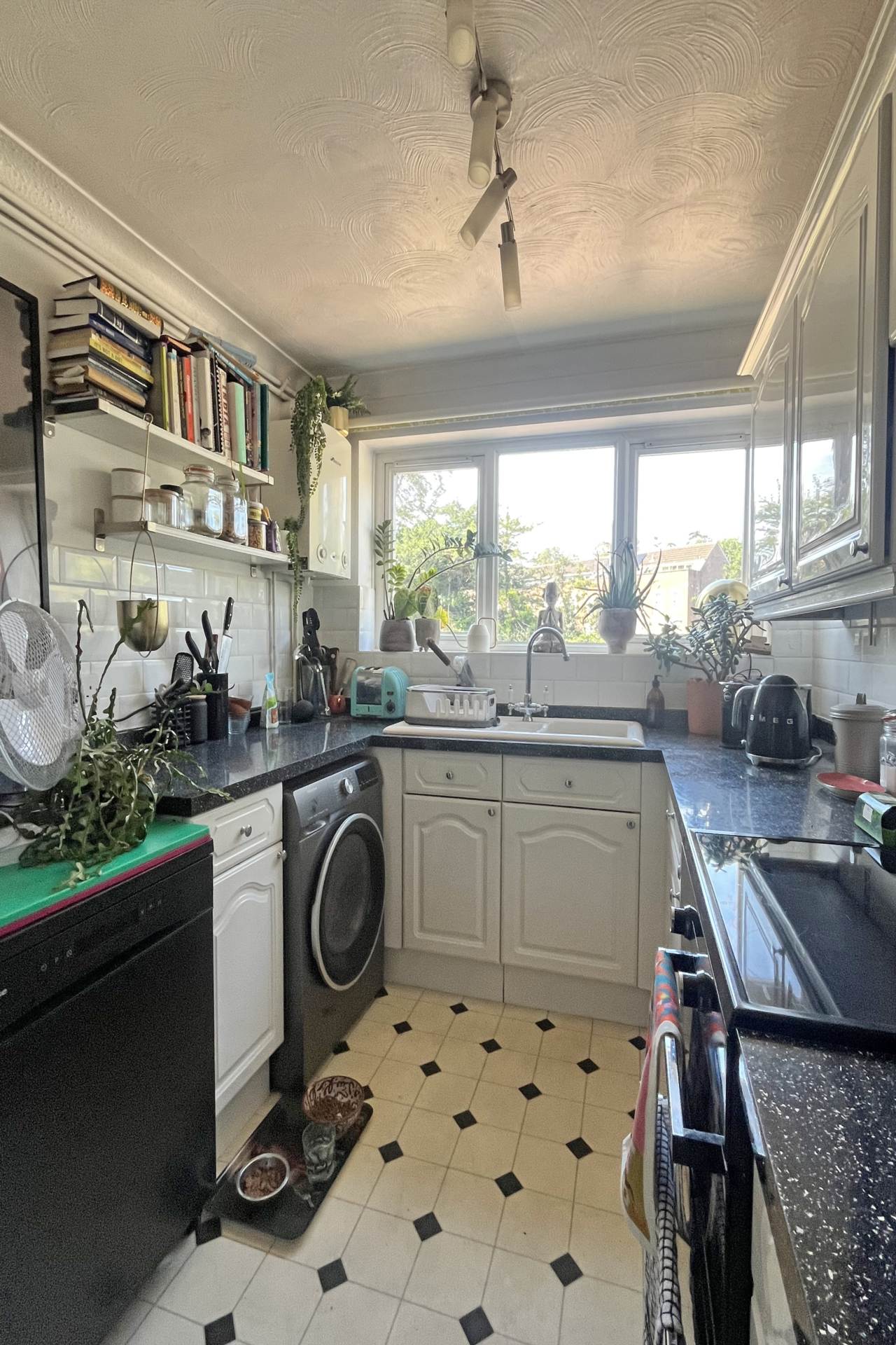 Meads Road, Eastbourne, BN20 7ES, Image 10