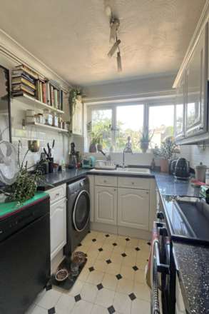 Meads Road, Eastbourne, BN20 7ES, Image 10