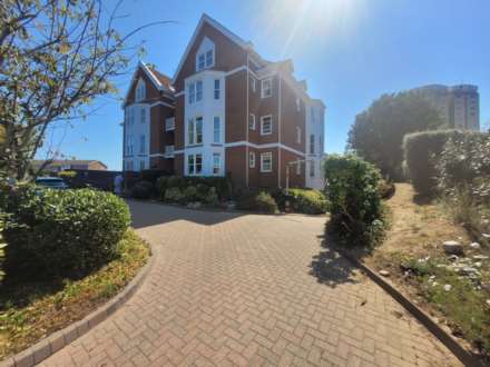 St Johns Road, Eastbourne, BN20 7LQ