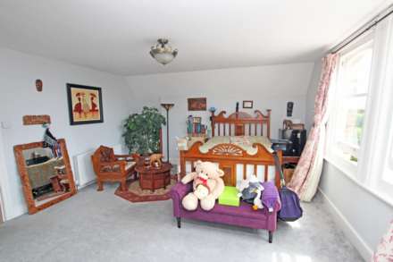 St Johns Road, Eastbourne, BN20 7NB, Image 16