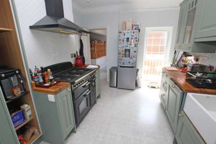 St Johns Road, Eastbourne, BN20 7NB, Image 2