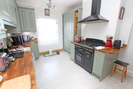St Johns Road, Eastbourne, BN20 7NB, Image 5