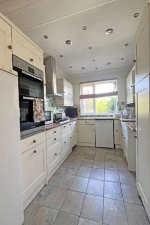 Moy Avenue, Eastbourne, BN22 8UQ, Image 10