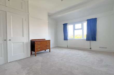 Moy Avenue, Eastbourne, BN22 8UQ, Image 7