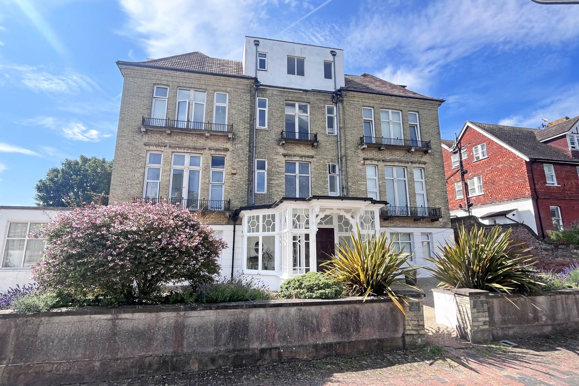 St Johns Road, Eastbourne, BN20 7JA, Image 16