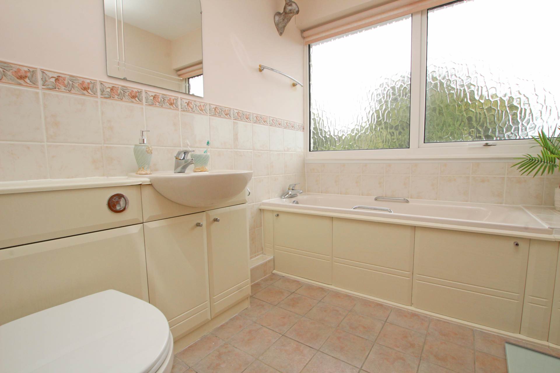 Hoo Gardens, Eastbourne, BN20 9AT, Image 6