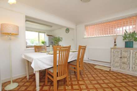Hoo Gardens, Eastbourne, BN20 9AT, Image 12