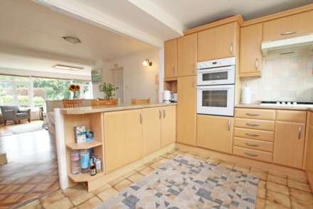 Hoo Gardens, Eastbourne, BN20 9AT, Image 21