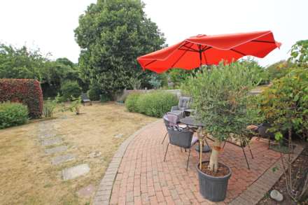 Hoo Gardens, Eastbourne, BN20 9AT, Image 3
