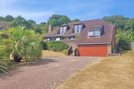 Lincoln Close, Eastbourne, BN20 7TZ, Image 26