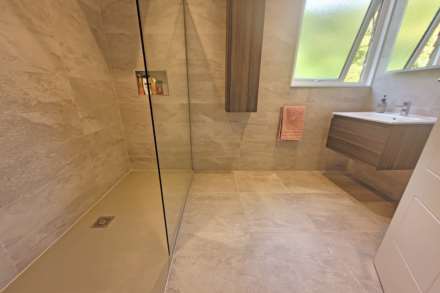 Lincoln Close, Eastbourne, BN20 7TZ, Image 8