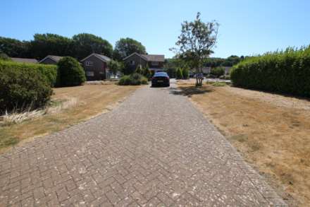 Burton Road, Eastbourne, BN21 2RE, Image 14