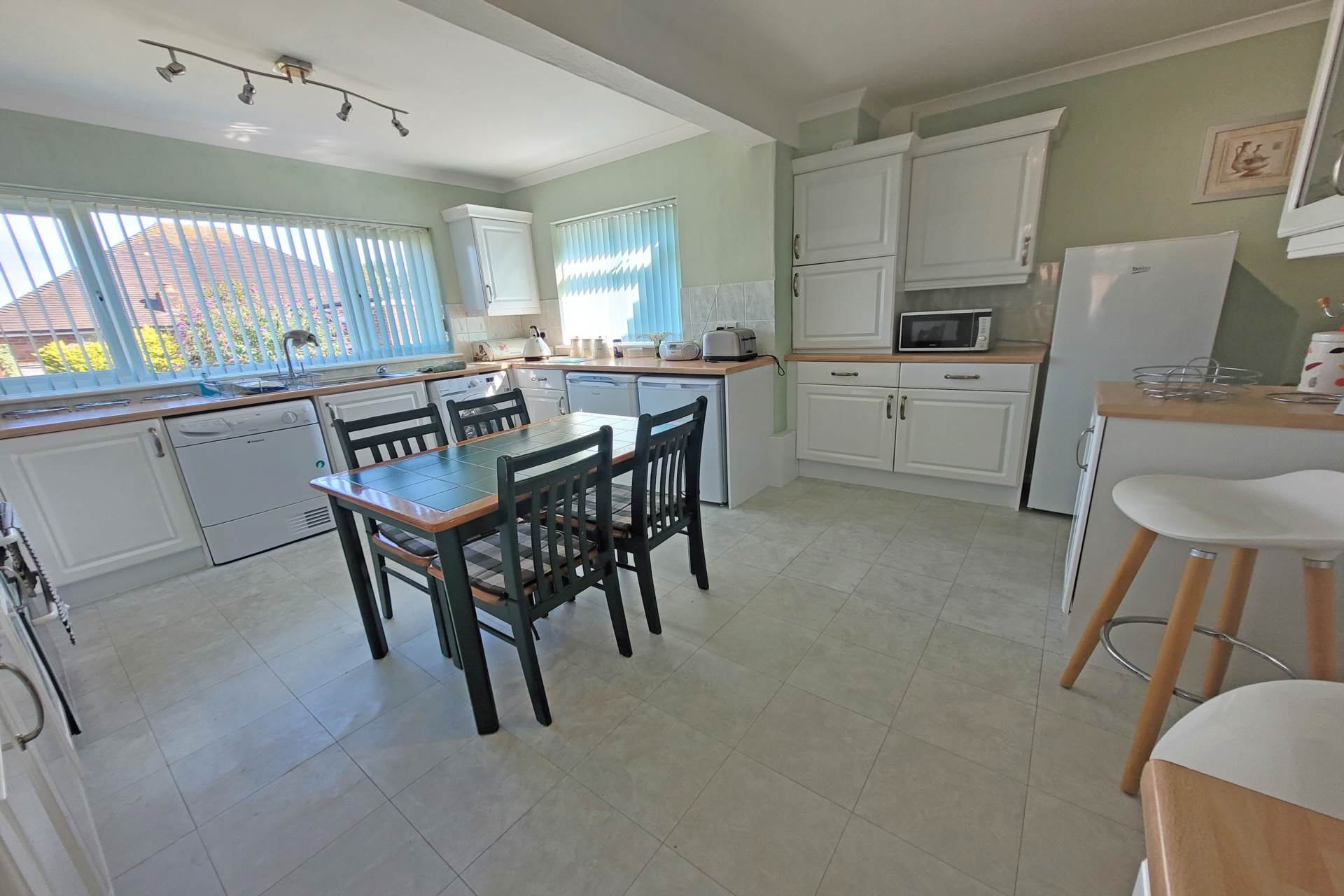 Downs Road, Eastbourne, BN22 0JJ, Image 13