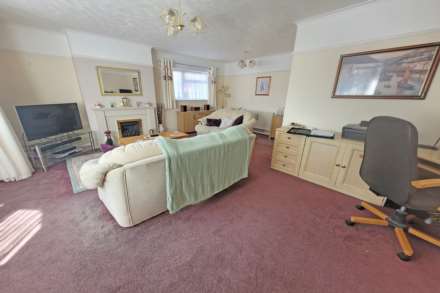 Downs Road, Eastbourne, BN22 0JJ, Image 11