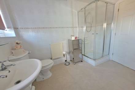 Downs Road, Eastbourne, BN22 0JJ, Image 14