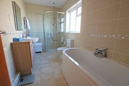 Fairway Close, Eastbourne, BN20 8DB, Image 9